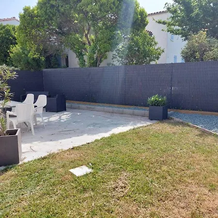 Maison 90m² Avec Jardin, Proche Commerces Et Plages, Equipee Et Ideale Famille. - Fr-1-494-120 *