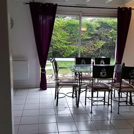 Maison 90m² Avec Jardin, Proche Commerces Et Plages, Equipee Et Ideale Famille. - Fr-1-494-120 *